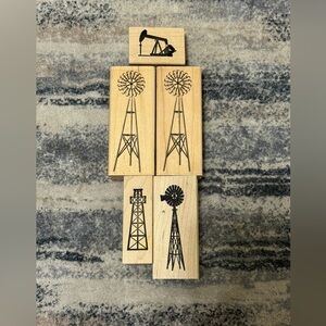 Windmill & Oil Derrick Set